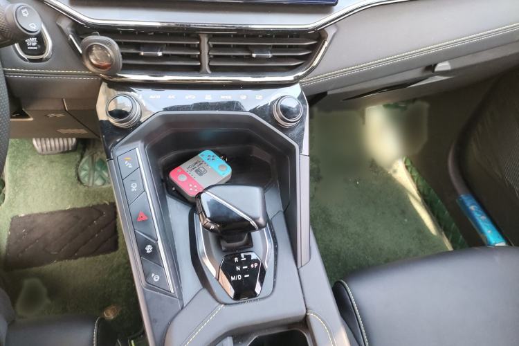 Used Lynk & Co 06 2023 Remix 1.5T Hero Gear Lever