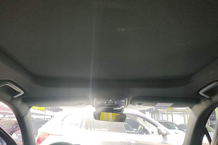 Used Lynk & Co 06 2023 Remix 1.5T Hero Headliner