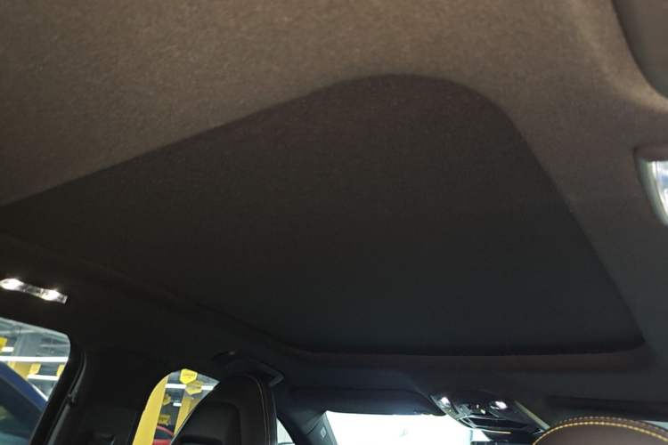 Used Lynk & Co 06 2023 Remix 1.5T Hero Headliner
