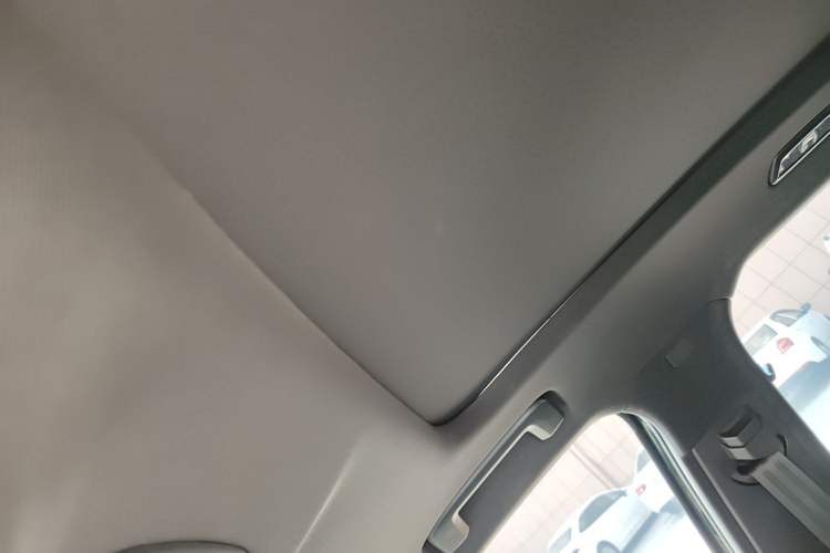 Used Lynk & Co 06 2023 Remix 1.5T Hero Headliner