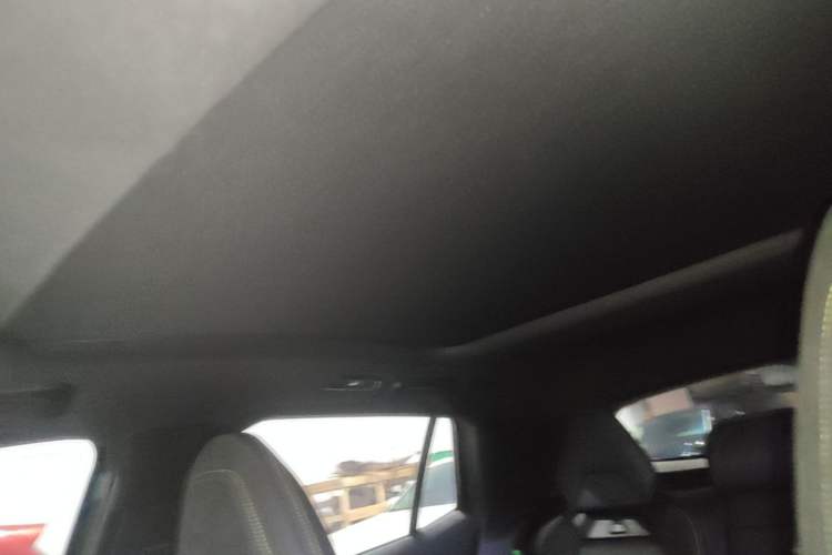 Used Lynk & Co 06 2023 Remix 1.5T Hero Headliner