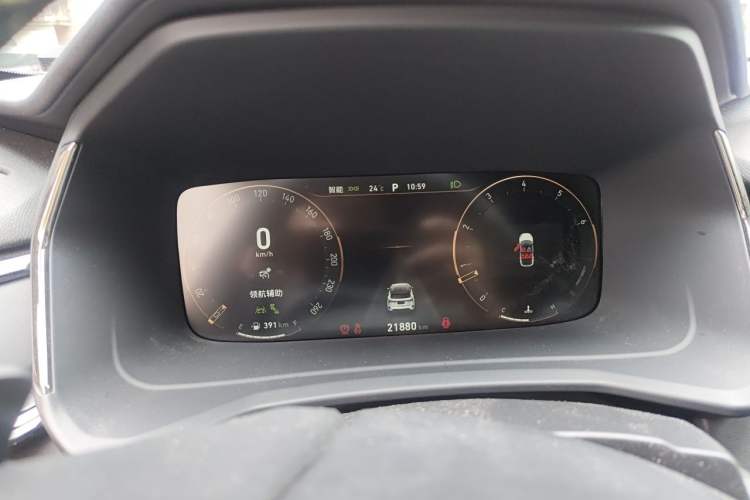 Used Lynk & Co 06 2023 Remix 1.5T Hero Instrument Cluster