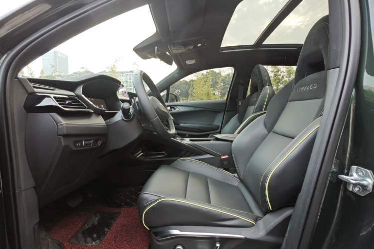 Used Lynk & Co 06 2023 Remix 1.5T Hero Interior 2
