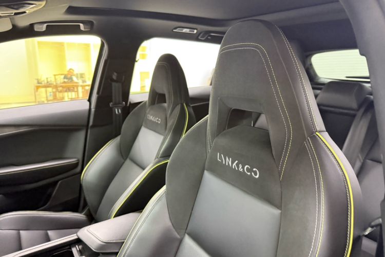 Used Lynk & Co 06 2023 Remix 1.5T Hero Interior 3