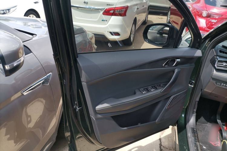 Used Lynk & Co 06 2023 Remix 1.5T Hero Interior 4