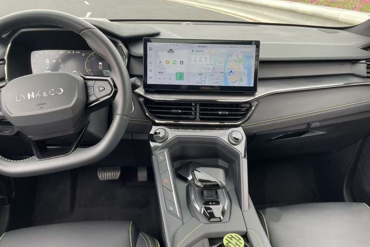 Used Lynk & Co 06 2023 Remix 1.5T Hero Interior 7