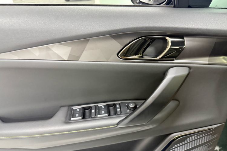 Used Lynk & Co 06 2023 Remix 1.5T Hero Interior 7