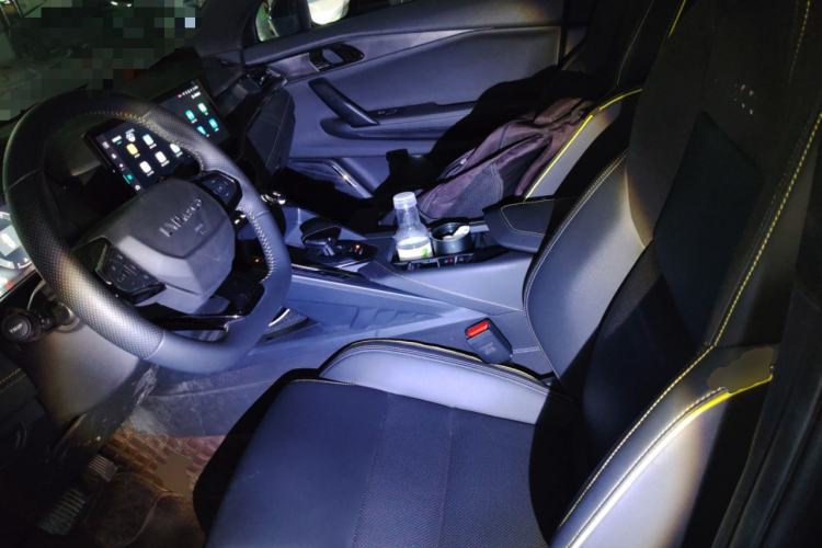 Used Lynk & Co 06 2023 Remix 1.5T Hero Left Front Seat