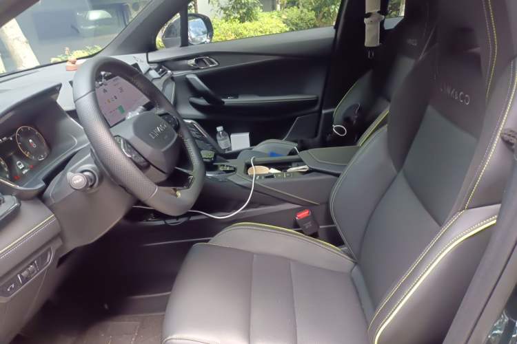 Used Lynk & Co 06 2023 Remix 1.5T Hero Left Front Seat