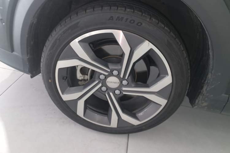 Used Lynk & Co 06 2023 Remix 1.5T Hero Left Front Wheel Hub