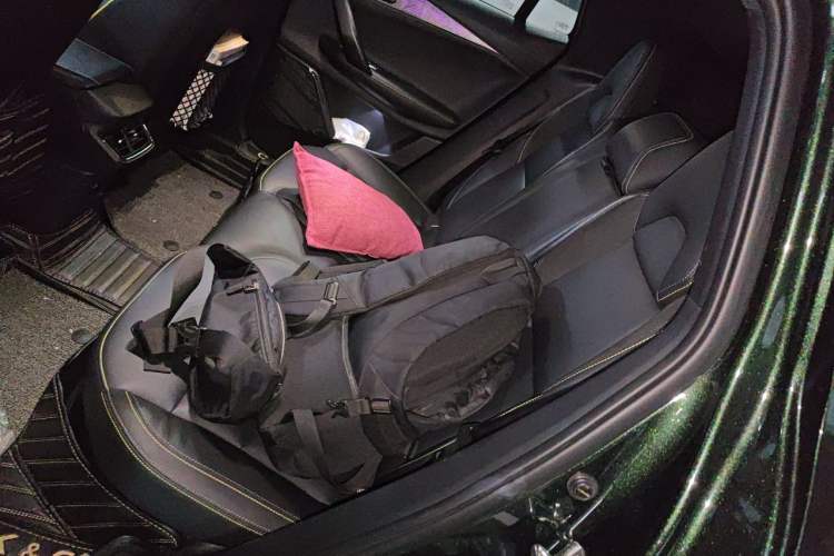 Used Lynk & Co 06 2023 Remix 1.5T Hero Left Rear Seat