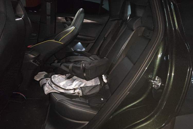 Used Lynk & Co 06 2023 Remix 1.5T Hero Left Rear Seat