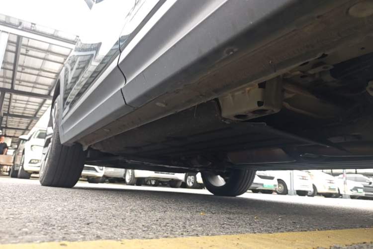 Used Lynk & Co 06 2023 Remix 1.5T Hero Left Side Sill