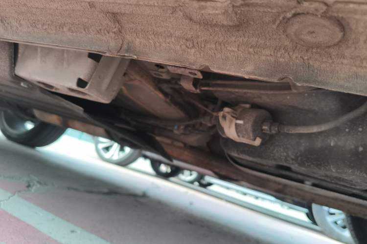 Used Lynk & Co 06 2023 Remix 1.5T Hero Left Side Sill