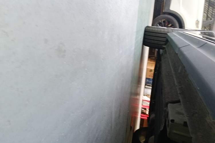 Used Lynk & Co 06 2023 Remix 1.5T Hero Left Side Sill