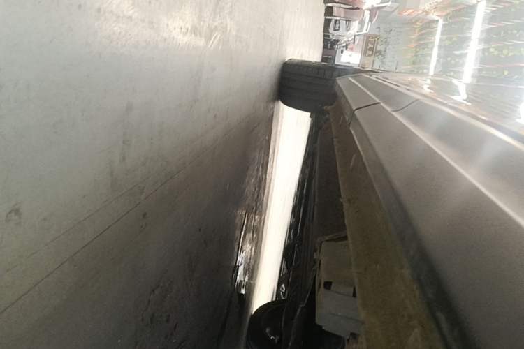 Used Lynk & Co 06 2023 Remix 1.5T Hero Left Side Sill