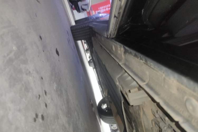 Used Lynk & Co 06 2023 Remix 1.5T Hero Left Side Sill