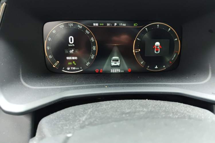 Used Lynk & Co 06 2023 Remix 1.5T Hero Odometer Close Up