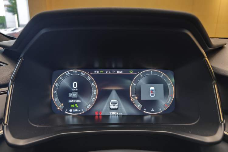 Used Lynk & Co 06 2023 Remix 1.5T Hero Odometer Close Up