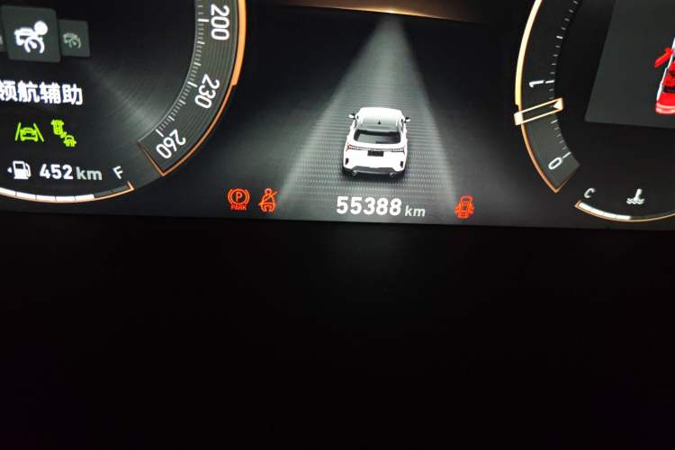 Used Lynk & Co 06 2023 Remix 1.5T Hero Odometer Close Up