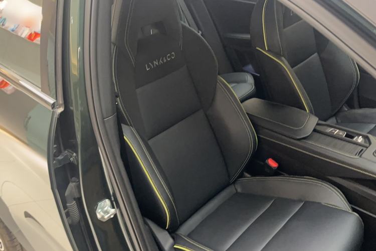 Used Lynk & Co 06 2023 Remix 1.5T Hero Right Front Seat