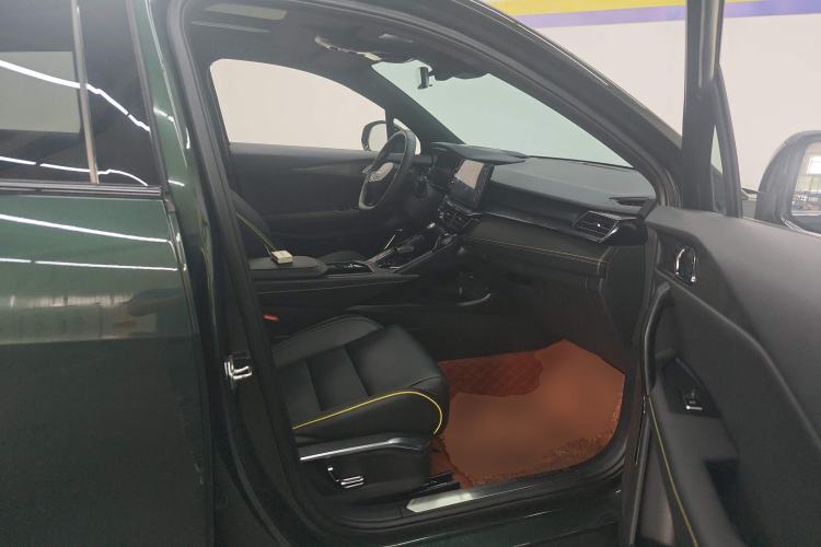 Used Lynk & Co 06 2023 Remix 1.5T Hero Right Front Seat