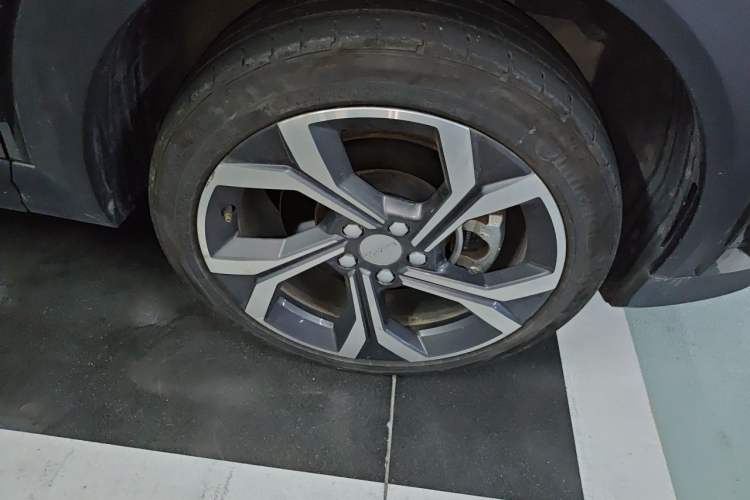 Used Lynk & Co 06 2023 Remix 1.5T Hero Right Front Wheel Hub