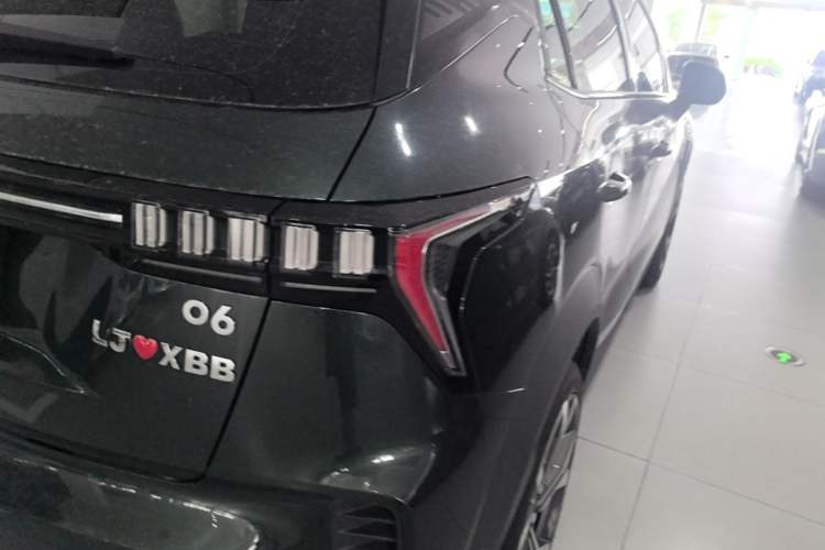 Used Lynk & Co 06 2023 Remix 1.5T Hero Right Rear Taillight