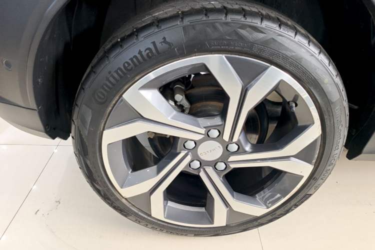 Used Lynk & Co 06 2023 Remix 1.5T Hero Right Rear Wheel Hub