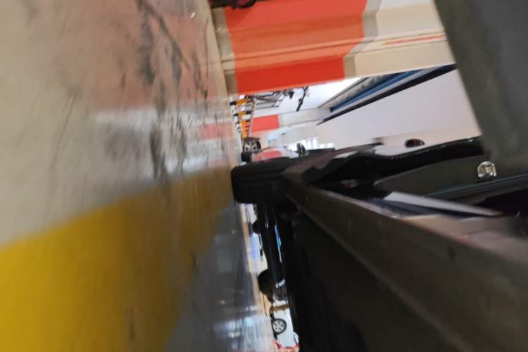 Used Lynk & Co 06 2023 Remix 1.5T Hero Right Side Sill