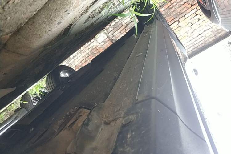 Used Lynk & Co 06 2023 Remix 1.5T Hero Right Side Sill