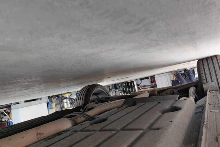 Used Lynk & Co 06 2023 Remix 1.5T Hero Right Side Sill