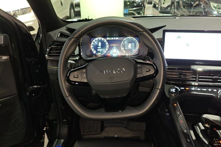 Used Lynk & Co 06 2023 Remix 1.5T Hero Steering Wheel