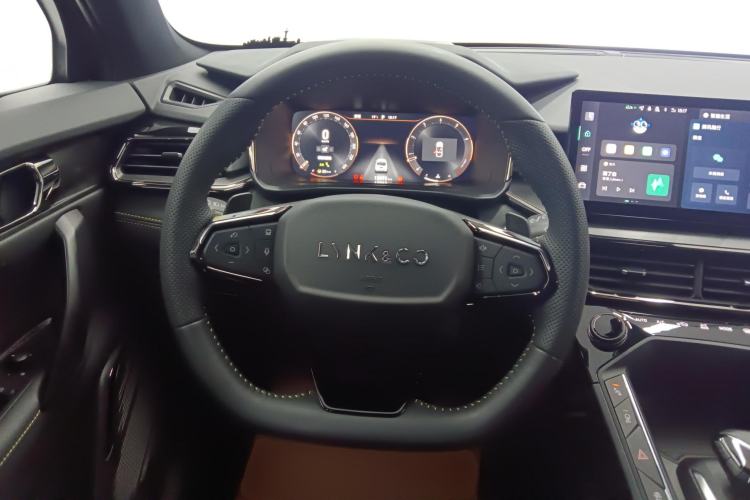 Used Lynk & Co 06 2023 Remix 1.5T Hero Steering Wheel