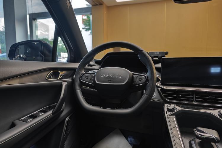 Used Lynk & Co 06 2023 Remix 1.5T Hero Steering Wheel