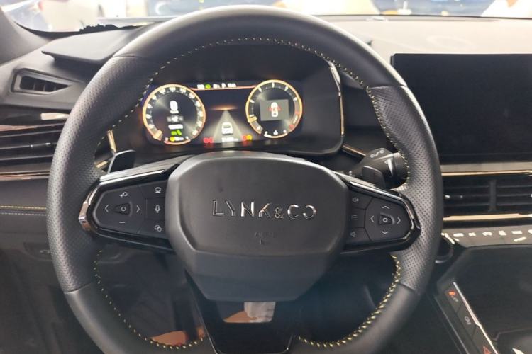 Used Lynk & Co 06 2023 Remix 1.5T Hero Steering Wheel