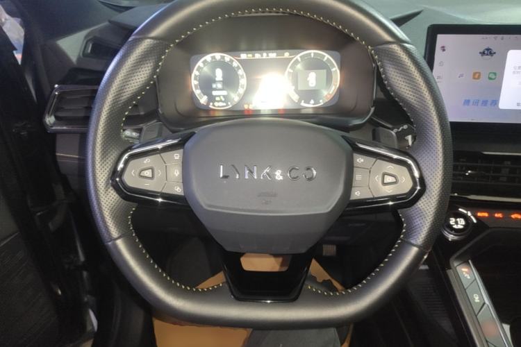 Used Lynk & Co 06 2023 Remix 1.5T Hero Steering Wheel
