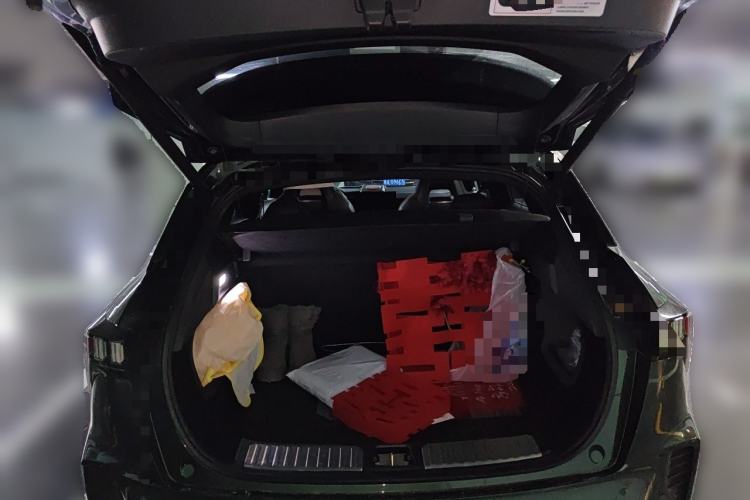 Used Lynk & Co 06 2023 Remix 1.5T Hero Trunk