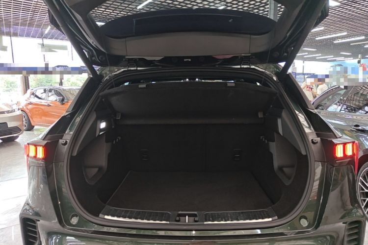 Used Lynk & Co 06 2023 Remix 1.5T Hero Trunk