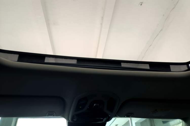Used Lynk & Co 06 2023 Remix 1.5T Shero Headliner