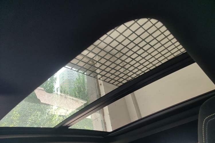 Used Lynk & Co 06 2023 Remix 1.5T Dynamic Halo Headliner