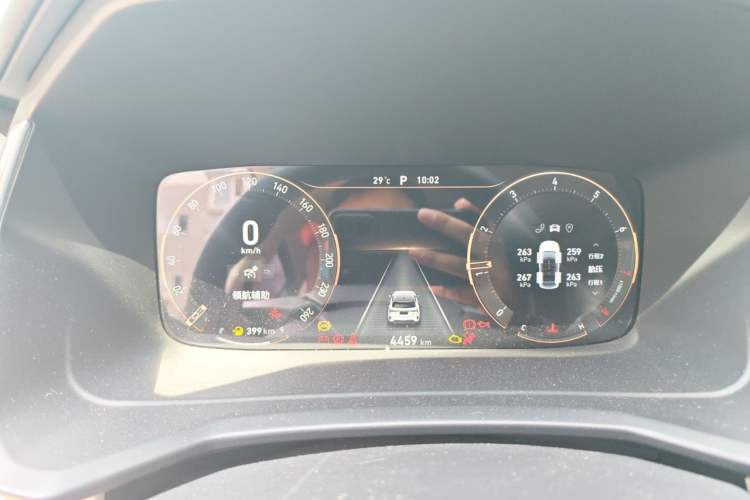 Used Lynk & Co 06 2023 Remix 1.5T Hero Instrument Cluster