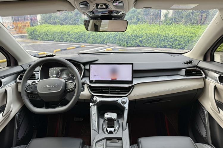 Used Lynk & Co 06 2023 Remix 1.5T Shero Interior 1