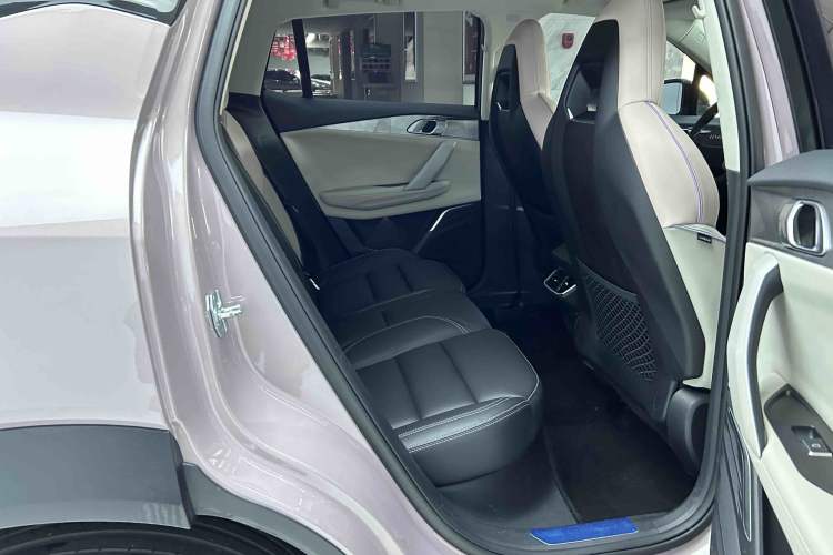 Used Lynk & Co 06 2023 Remix 1.5T Shero Interior 4