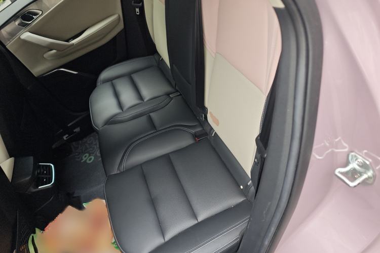 Used Lynk & Co 06 2023 Remix 1.5T Shero Interior 4