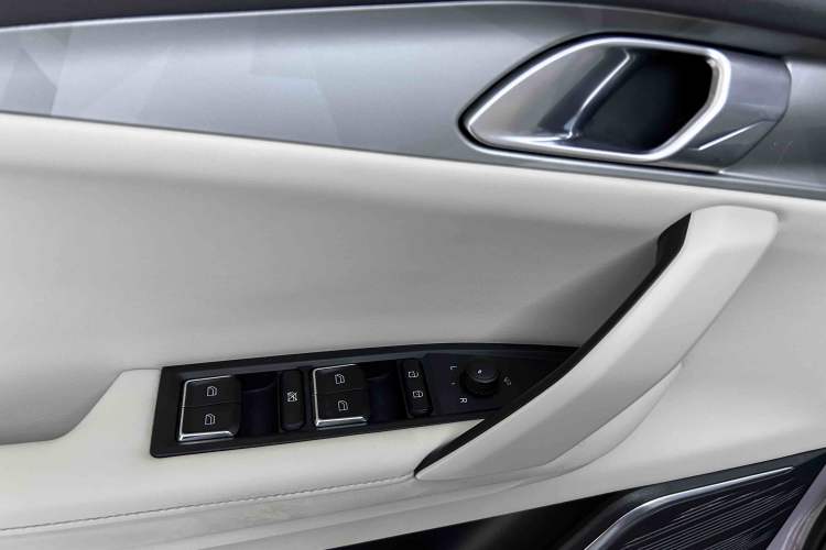 Used Lynk & Co 06 2023 Remix 1.5T Shero Interior 7