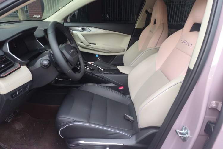 Used Lynk & Co 06 2023 Remix 1.5T Shero Left Front Seat