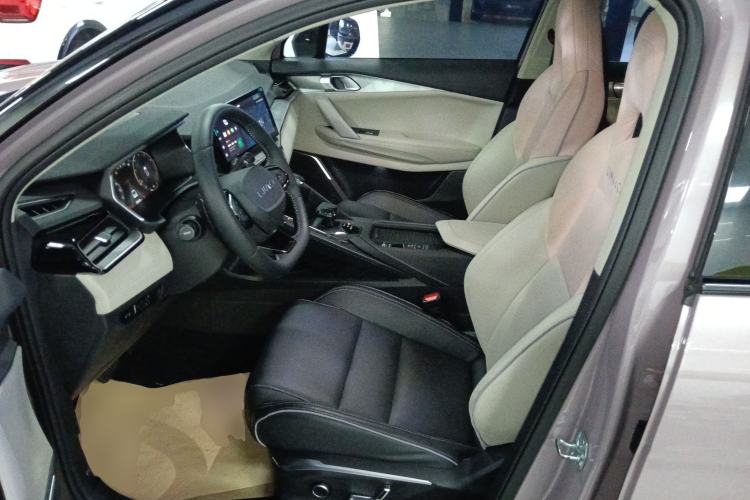 Used Lynk & Co 06 2023 Remix 1.5T Shero Left Front Seat
