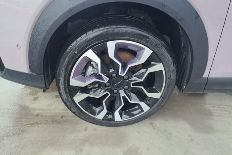 Used Lynk & Co 06 2023 Remix 1.5T Shero Left Front Wheel Hub