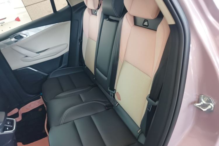 Used Lynk & Co 06 2023 Remix 1.5T Shero Left Rear Seat